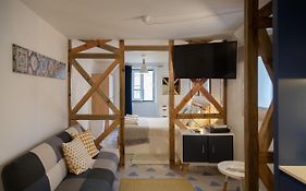 FLH Santa Catarina Typical Studio